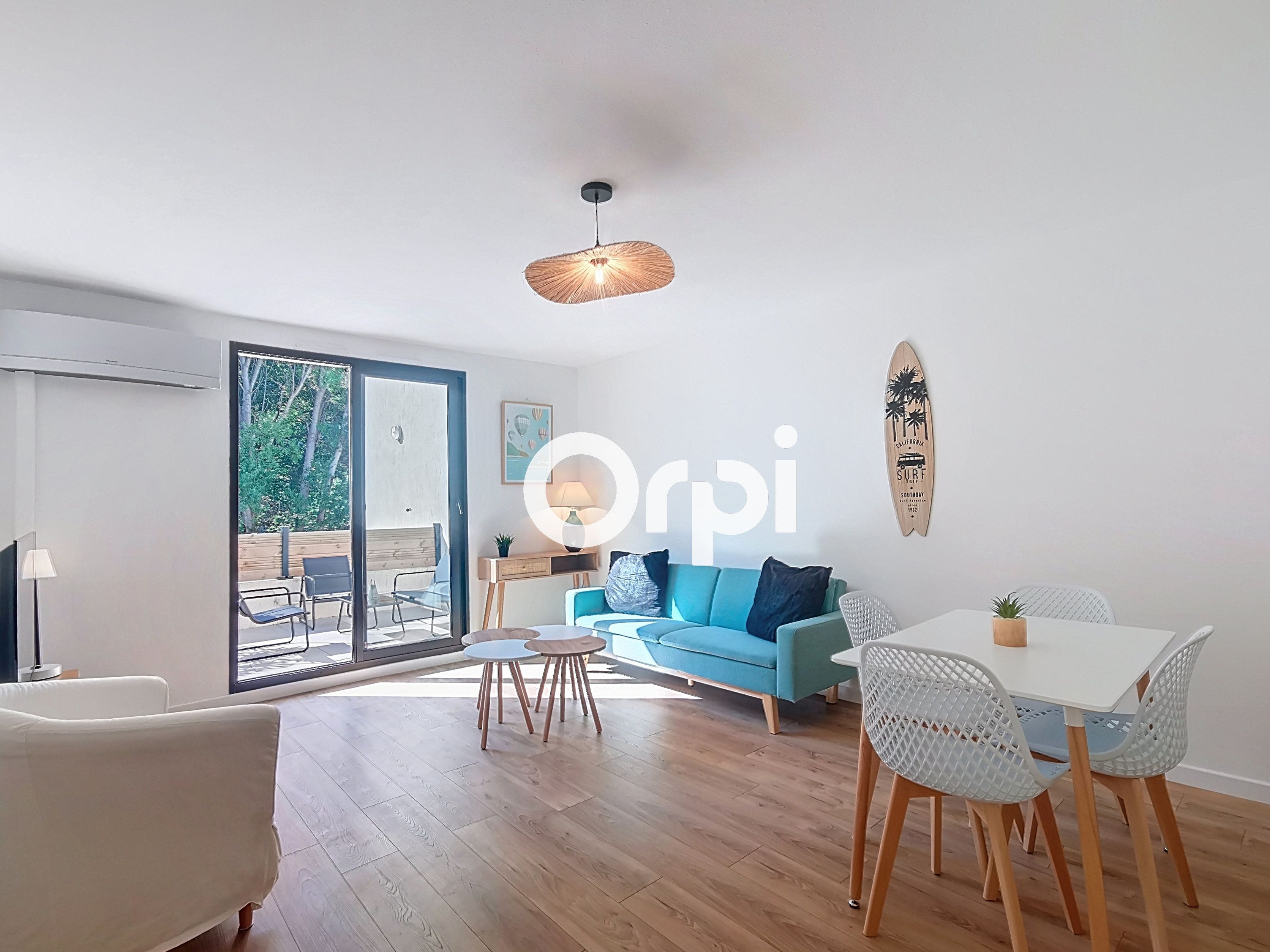 Appartement - SIX FOURS LES PLAGES