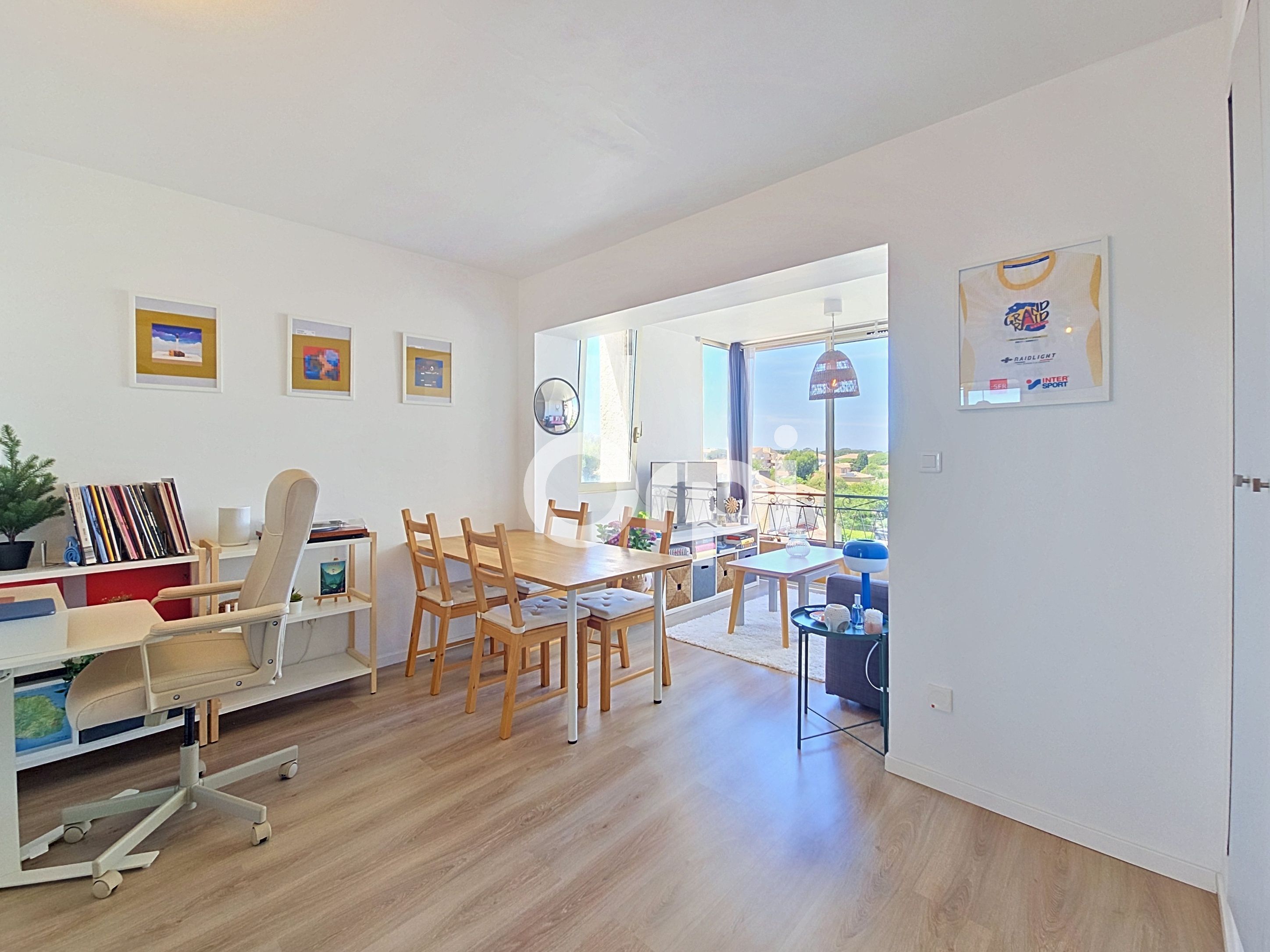 Appartement - SIX FOURS LES PLAGES